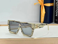 Catwalk style sunglasses
