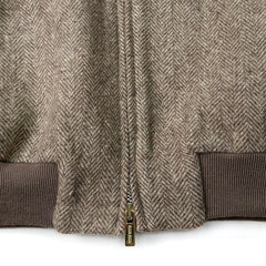 Brown stand-up collar suit