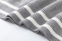 Round neck knitted pullover long-sleeved sweater
