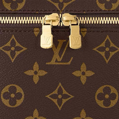Cosmetic bag