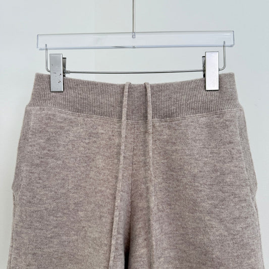 Knitted shorts