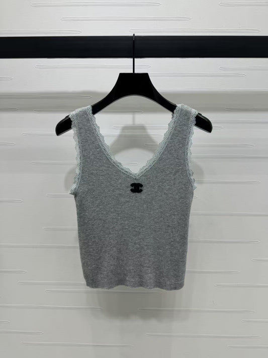 lace trim knitted camisole