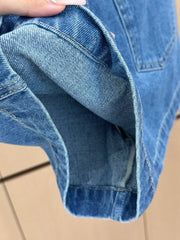 Heavy duty buttoned denim shorts