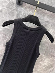 25 jacquard knit vest