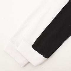 Contrast color trousers