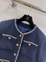 Banded hem short-sleeved bouclé jacket