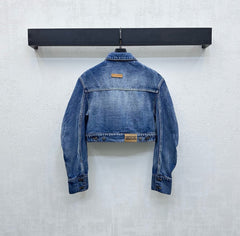 Cropped silhouette denim