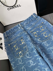 Fully printed double C back pockets with hand stitching
