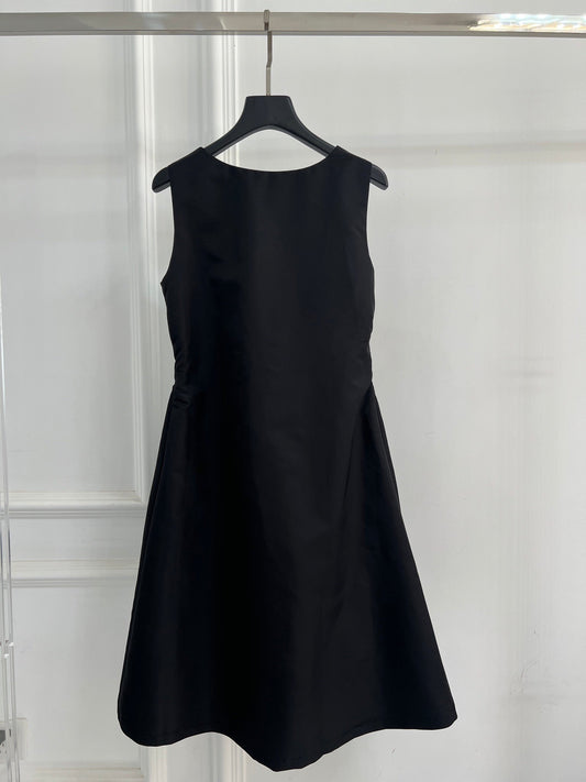 Nylon waist dress