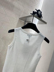25 New Love Knitted Vest