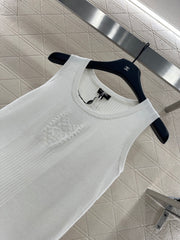 25 New Love Knitted Vest