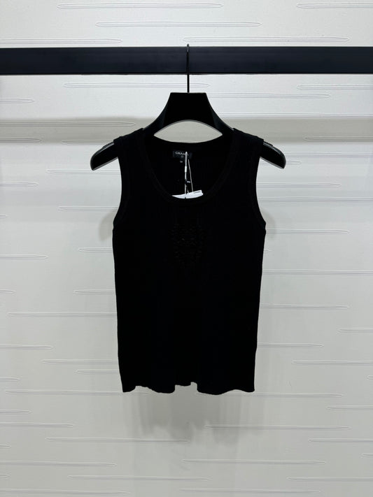 25 New Love Knitted Vest