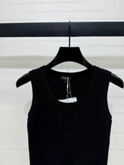 25 New Love Knitted Vest