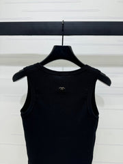 25 New Love Knitted Vest