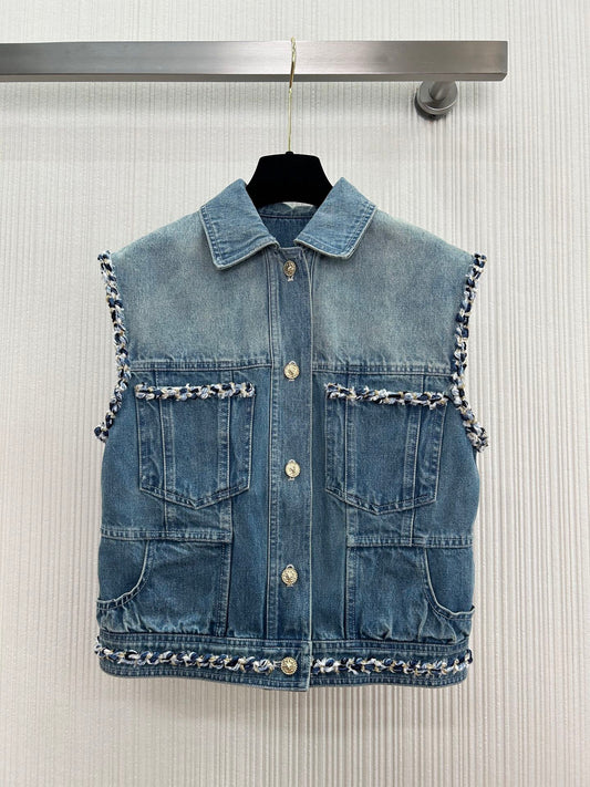 Nostalgic washed denim jeans