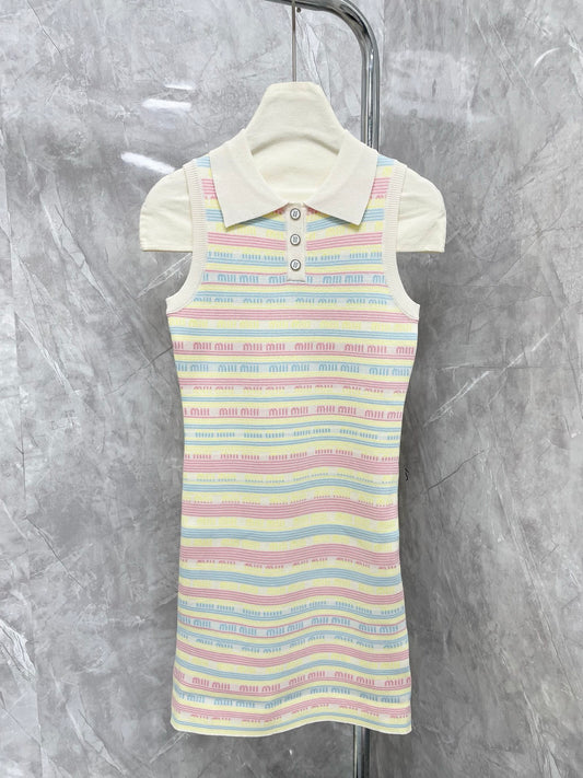 Contrast color lettering striped lapel vest dress